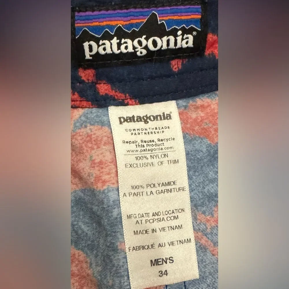 Patagonia Wavefarer Blue & Red Quick Drying Drawstring Board Shorts. Size 34.